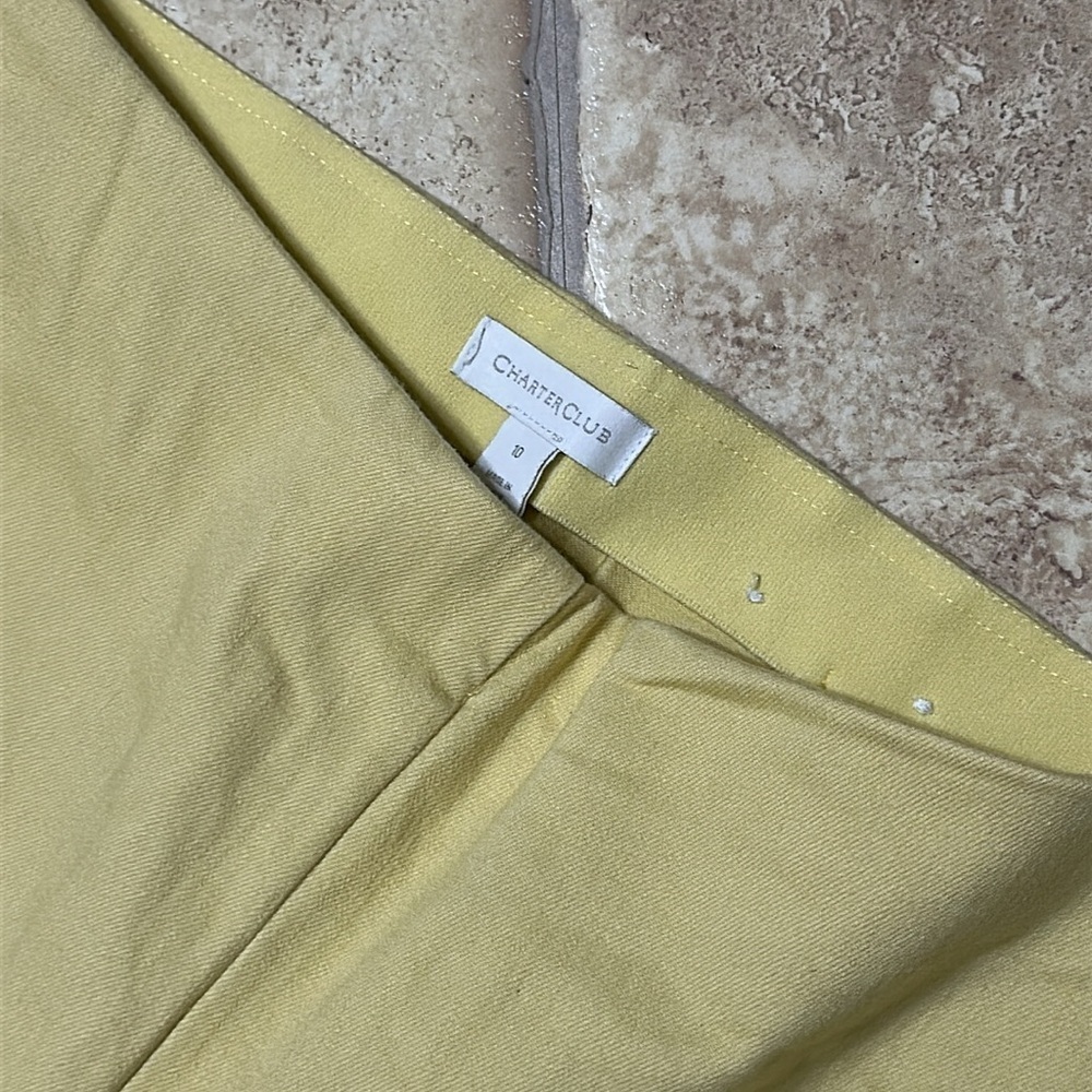 Charter Club Yellow Slim Fit Pull On Capris, Sz 10 - Picture 2 of 4